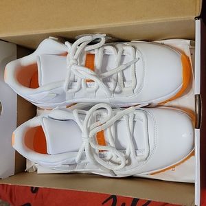 Women's Air Jordan 11 retro low